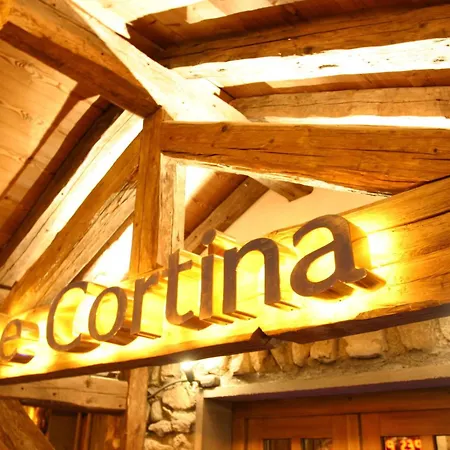 Cortina - 11 - Grande Terrasse - 8 Pers *